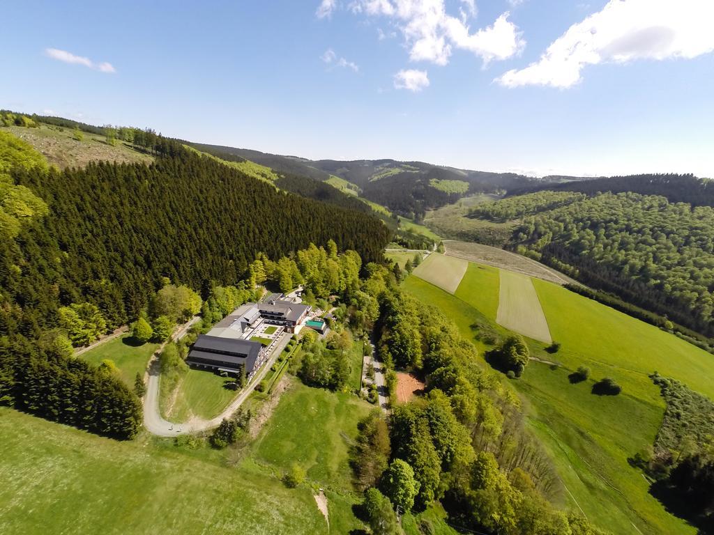 Waldhaus Ohlenbach Hotel ชมาลเลนแบร์ก ภายนอก รูปภาพ
